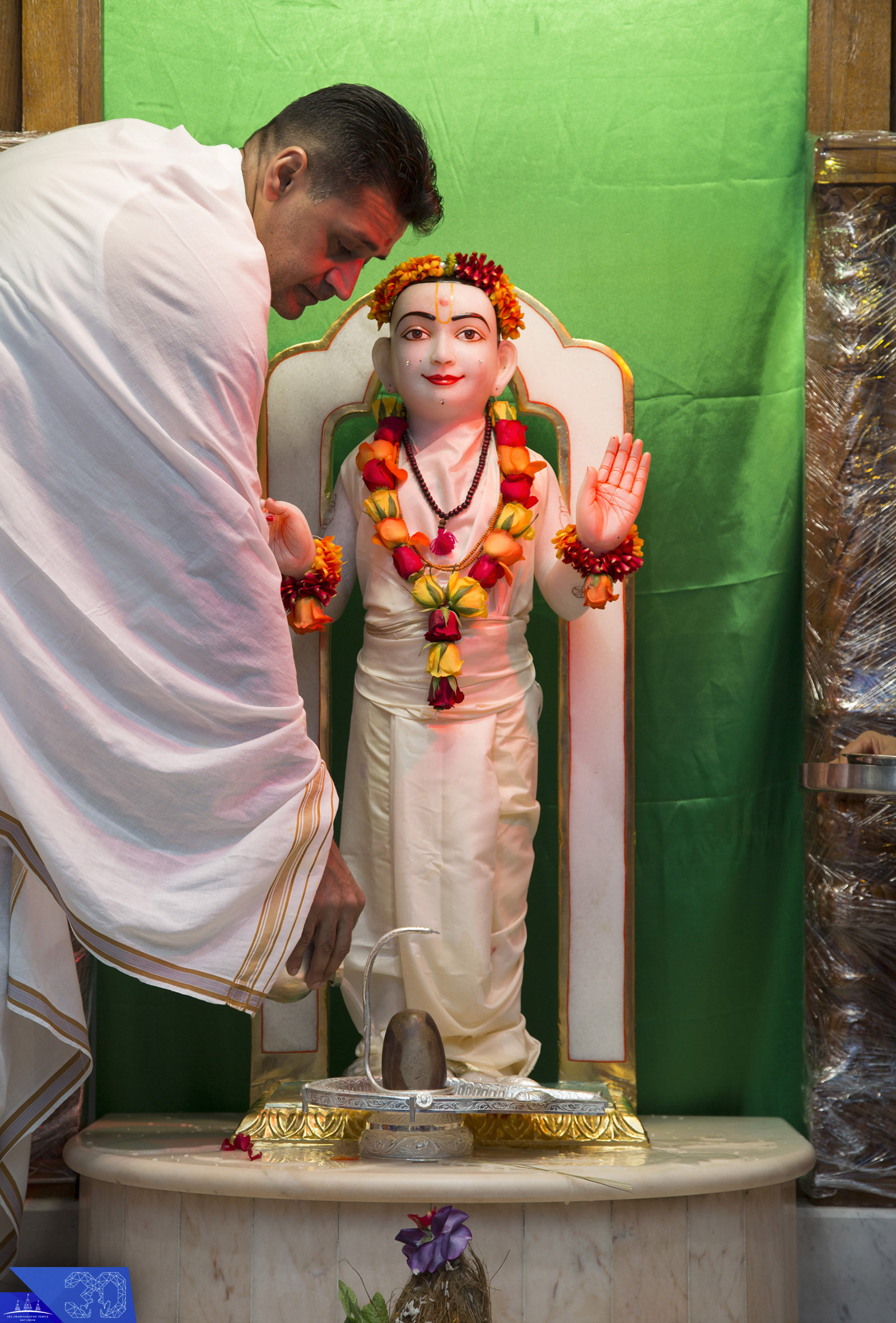 51 copy - ©1987-2017 SKS Swaminarayan Temple East London